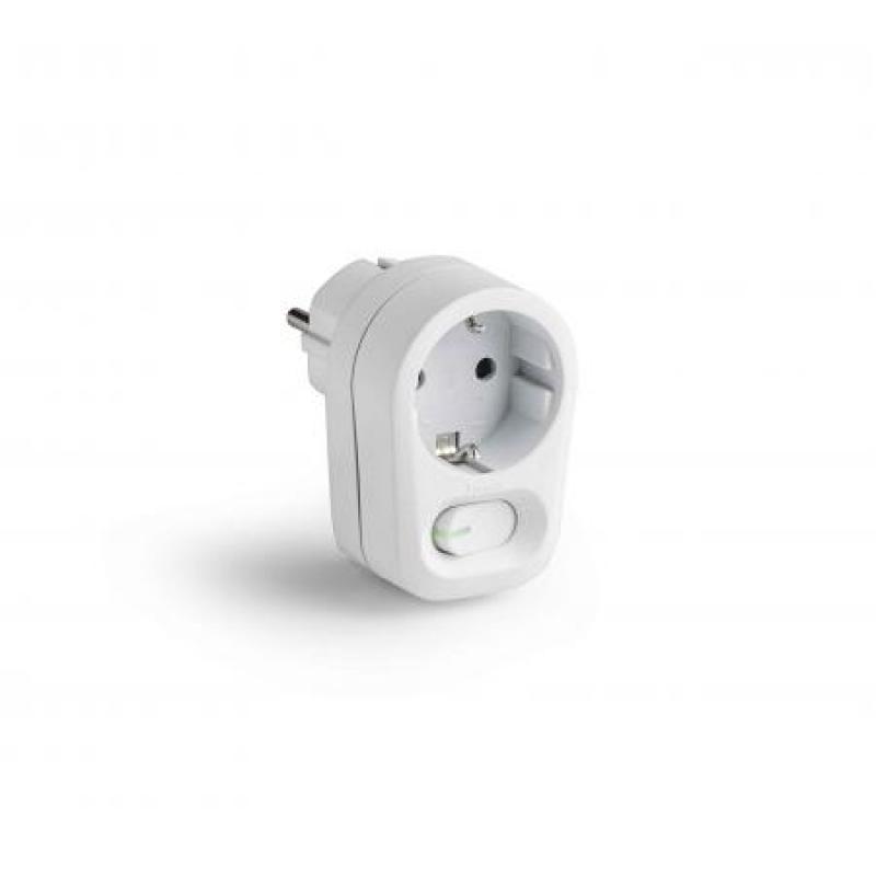 Adaptador TT 16A-250V con interruptor