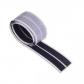 Tira adhesiva de cierre por contacto. 20mm x 25m / Negro. Caja-display 1 rollo